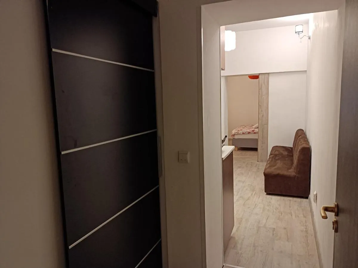 Lux Apartament In The Bubble Of Piata Romana Bucharest 0*,  Romania