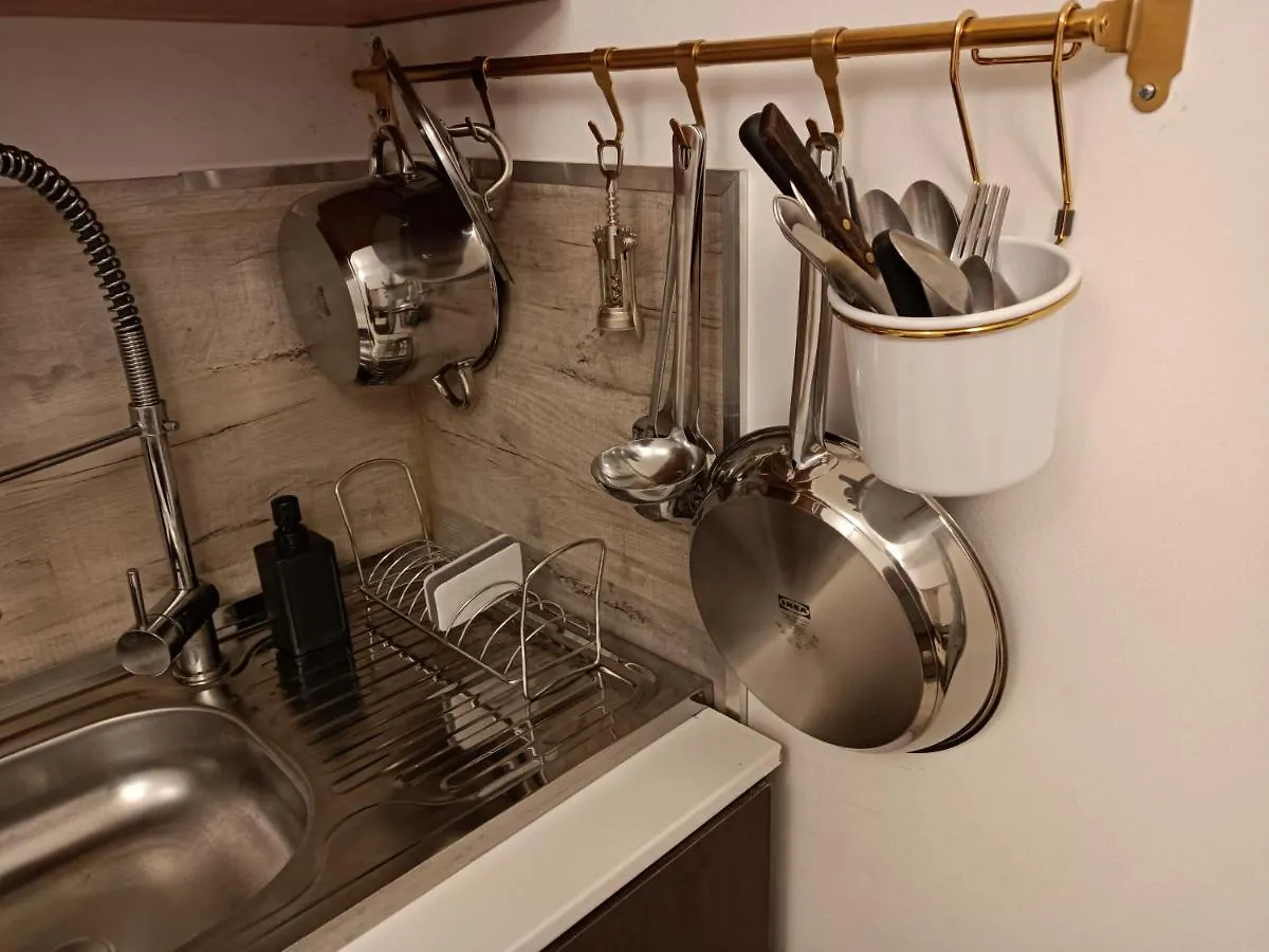 アパート Lux Apartament In The Bubble Of Piata Romana ブカレスト
